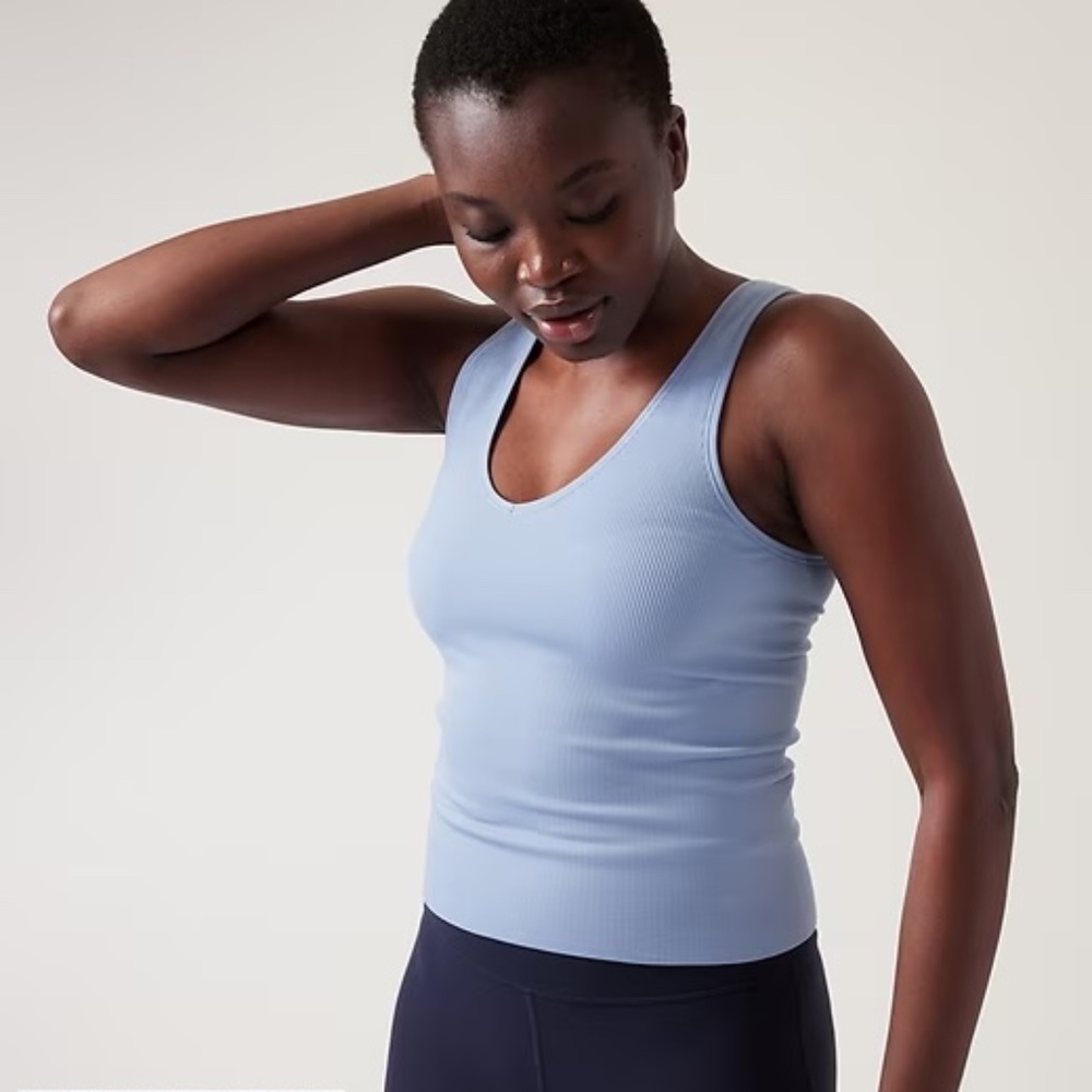 Athleta V-Neck Aurora Seamless Ribbed Cropped Tank Top Light Blue
